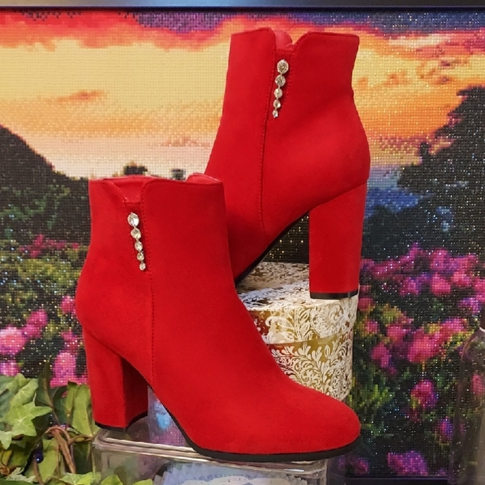 Womens Dream Pair Castaneda Rhinestone Accent Ankle Boot